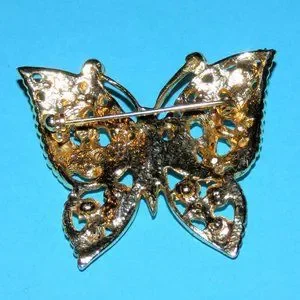 Jewelry | Vintage Rhinestone Butterfly Brooch Gold Tone Flying Insect ...